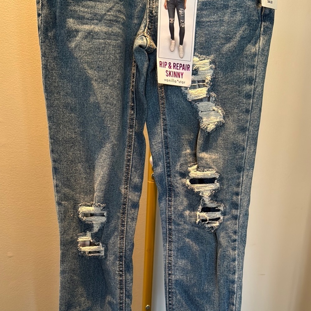 Vanilla star rip and repair ankle denim jeans NWT 0/24 - Picture 4 of 13